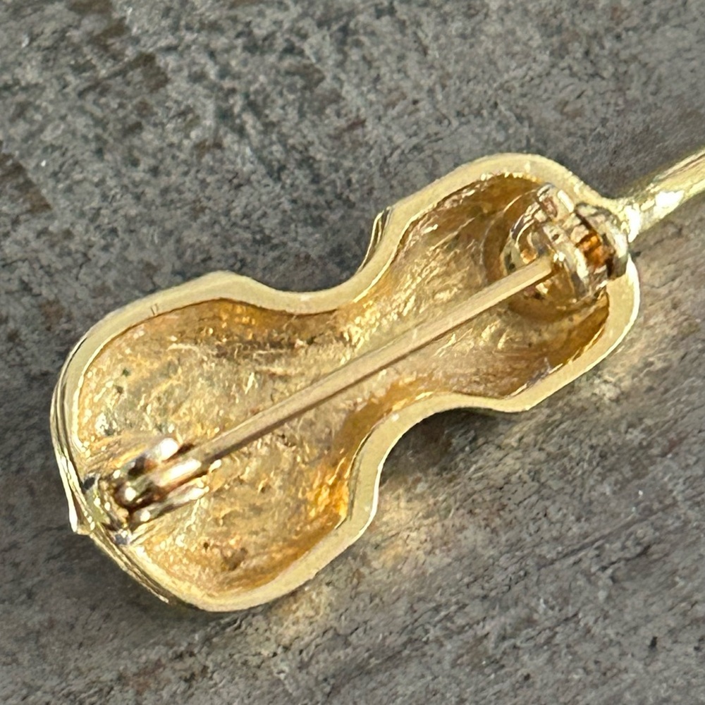 Gold Violin Pendant Pin Brooch Rhinestone Accents Fashion jewelry Accessory - Picture 8 of 10